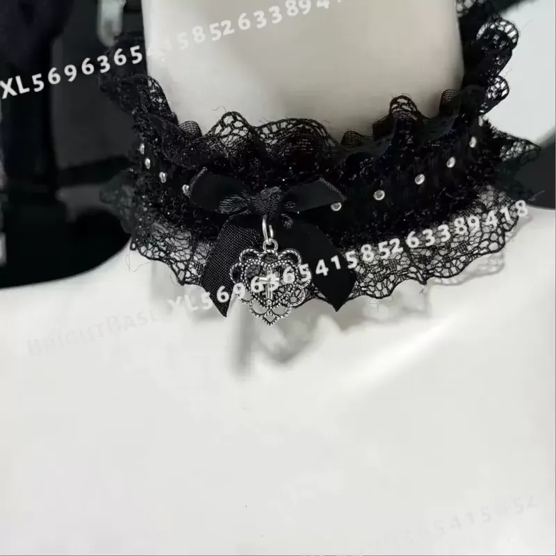 Gothic Black Lace Choker with  - Magnetic Clasp Cosplay ulasan dan harga
