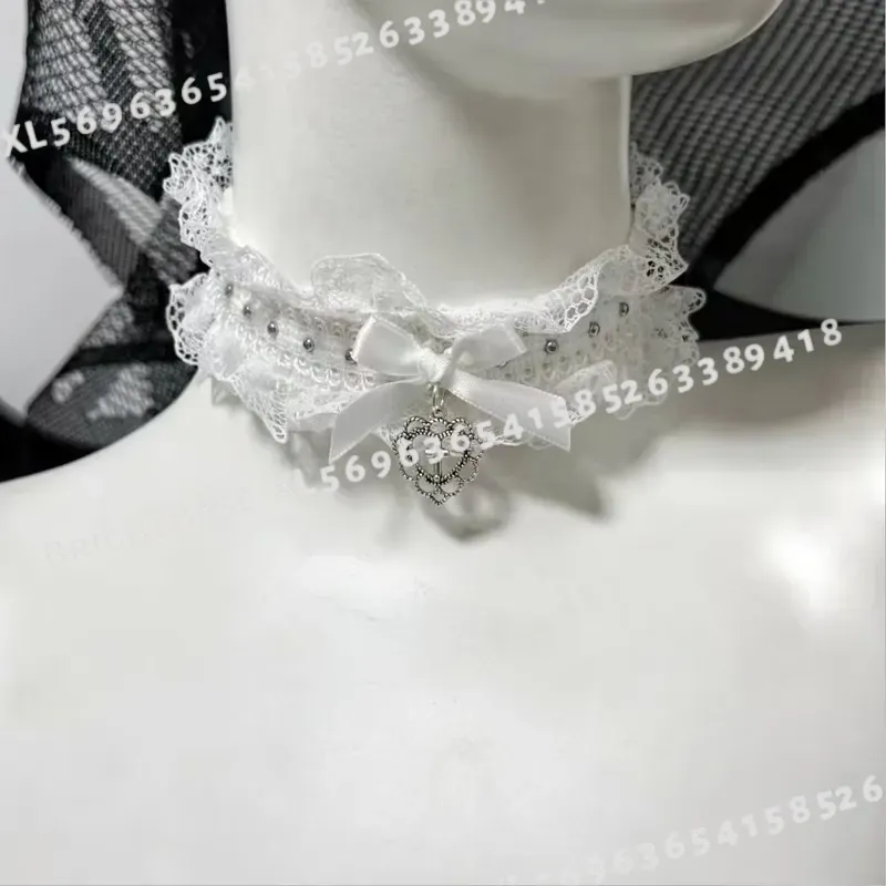 Gothic Black Lace Choker with  - Magnetic Clasp Cosplay ulasan dan harga